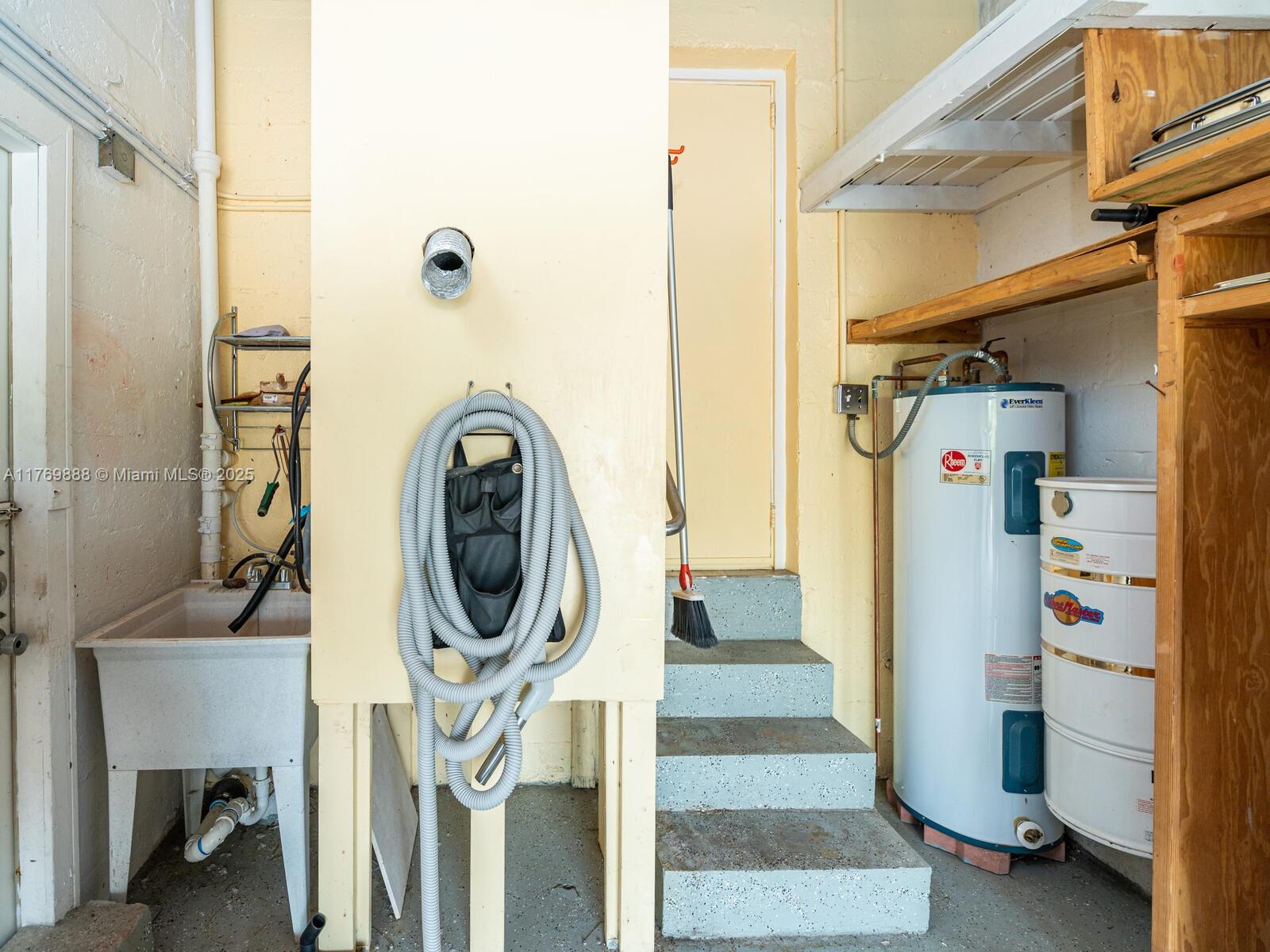 9441 Byron Avenue Surfside, FL 33154 - Photo 54 of 80