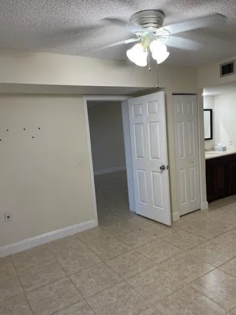 $2,500 | 3516 Whitehall Drive, Unit 303, West Palm Beach, FL 33401