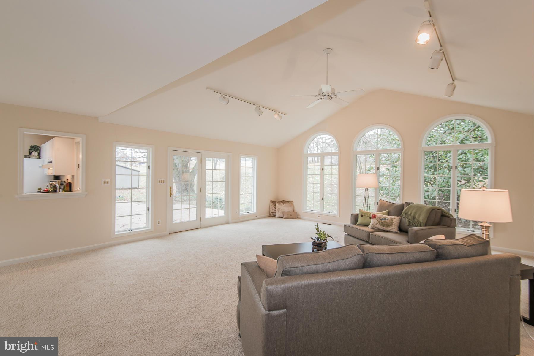 4830 Roundhill Road Ellicott City, MD 21043 - Photo 13 of 29 Family Room