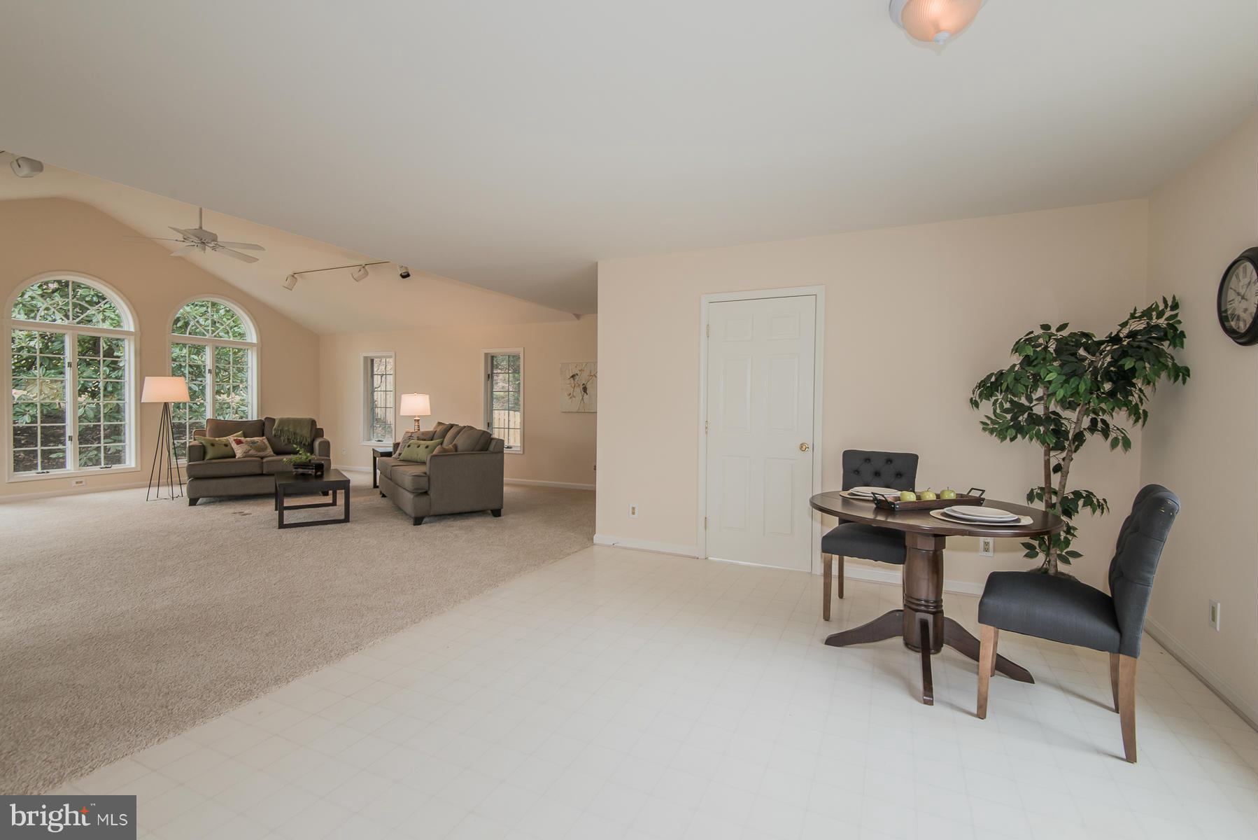 4830 Roundhill Road Ellicott City, MD 21043 - Photo 14 of 29 Family Room