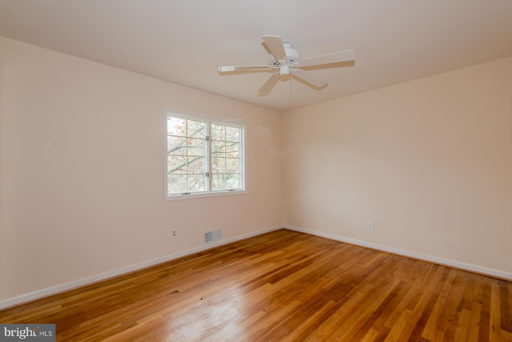 4830 Roundhill Road Ellicott City, MD 21043 - Photo 20 of 29 Bedroom