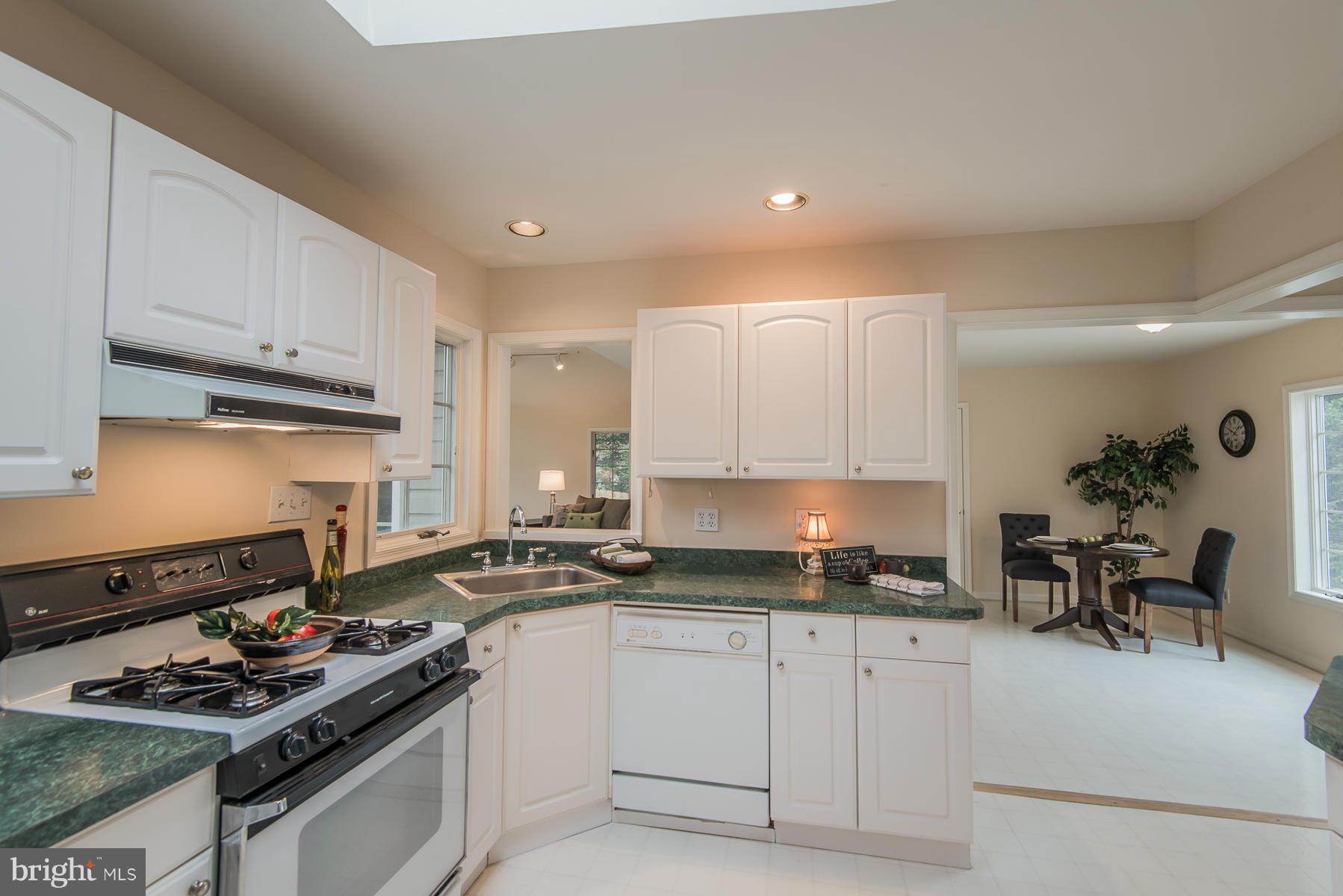 4830 Roundhill Road Ellicott City, MD 21043 - Photo 6 of 29 Kitchen