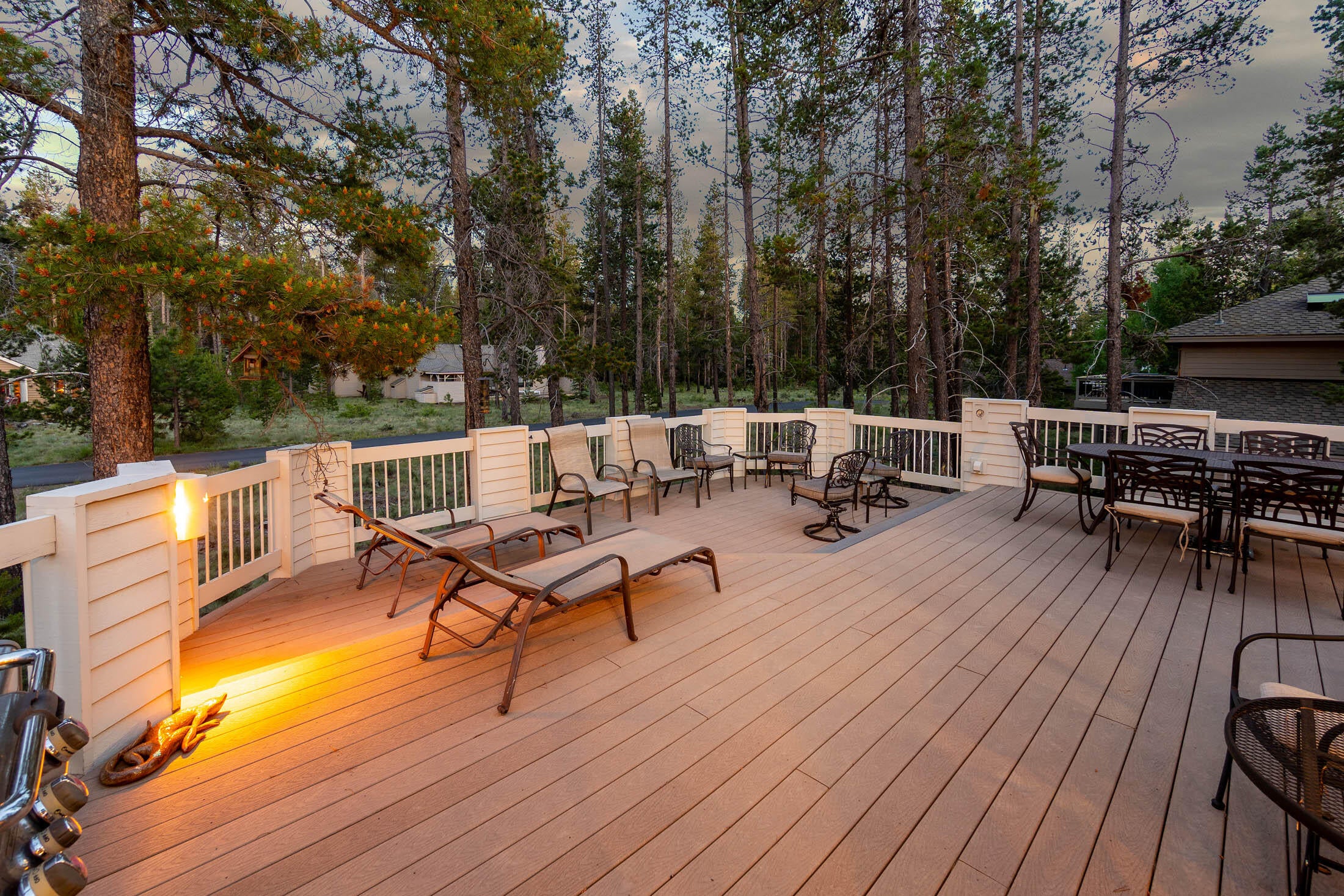 18203 Oregon Loop, Unit 45 Sunriver, OR 97707 - Photo 22 of 33 #45 Oregon Loop_0140 copy