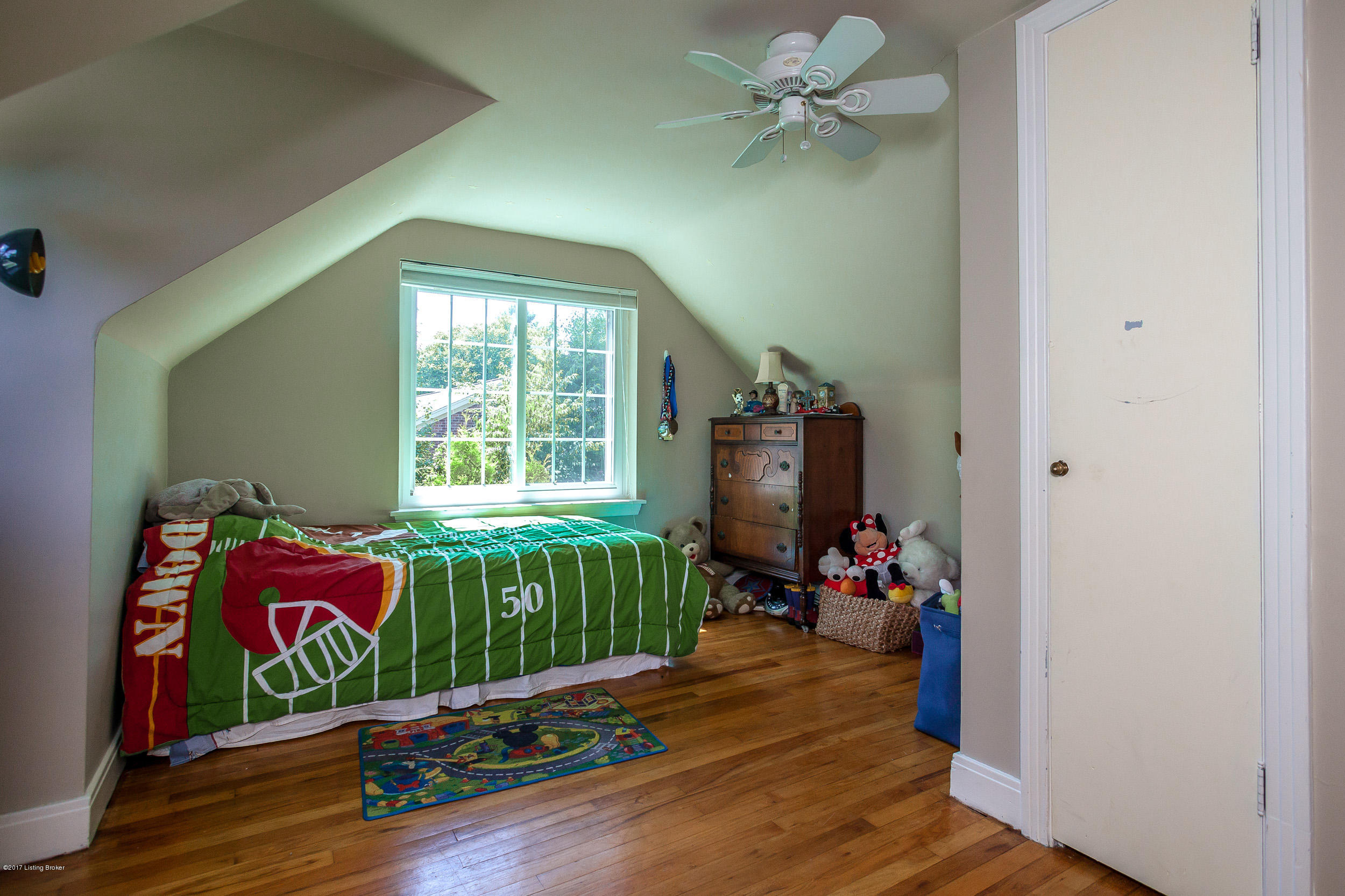 29 Sterling Road Louisville, KY 40220 - Photo 47 of 54 29 Sterling Rd-53