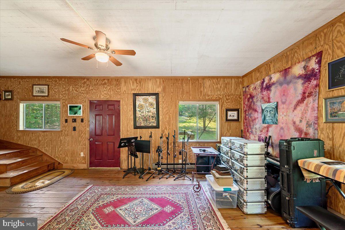 1661 Feltner Road Bluemont, VA 20135 - Photo 9 of 30 Gallery Image 9