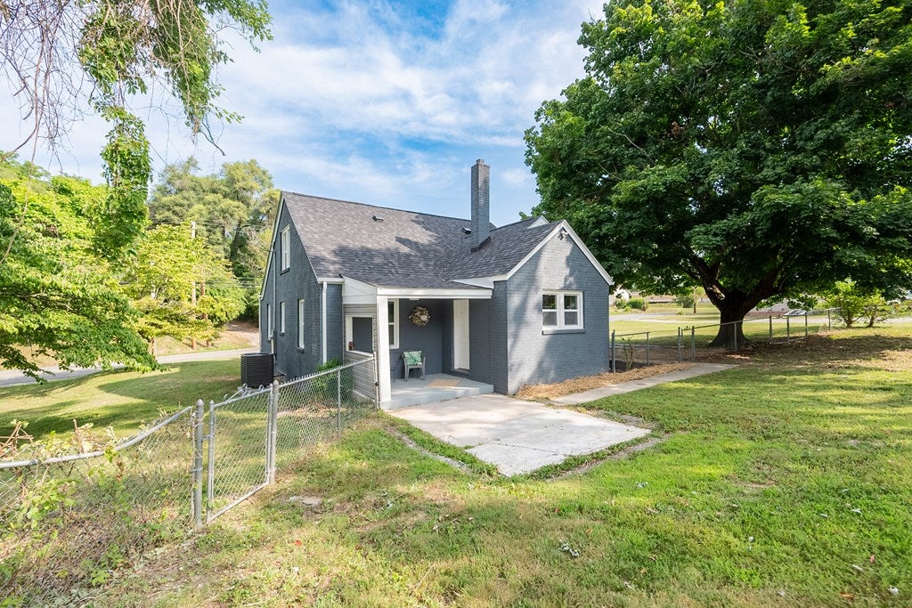 820 Newbern Road Pulaski, VA 24301 - Photo 63 of 67 Gallery Image 63