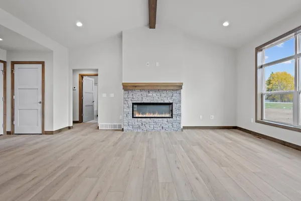 $528,900 | 2998 Creekwood Drive, Green Bay, WI 54311