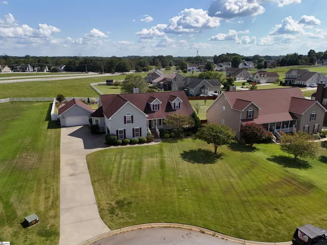$599,000 | 608 Saddlebred Drive, Pelzer, SC 29669