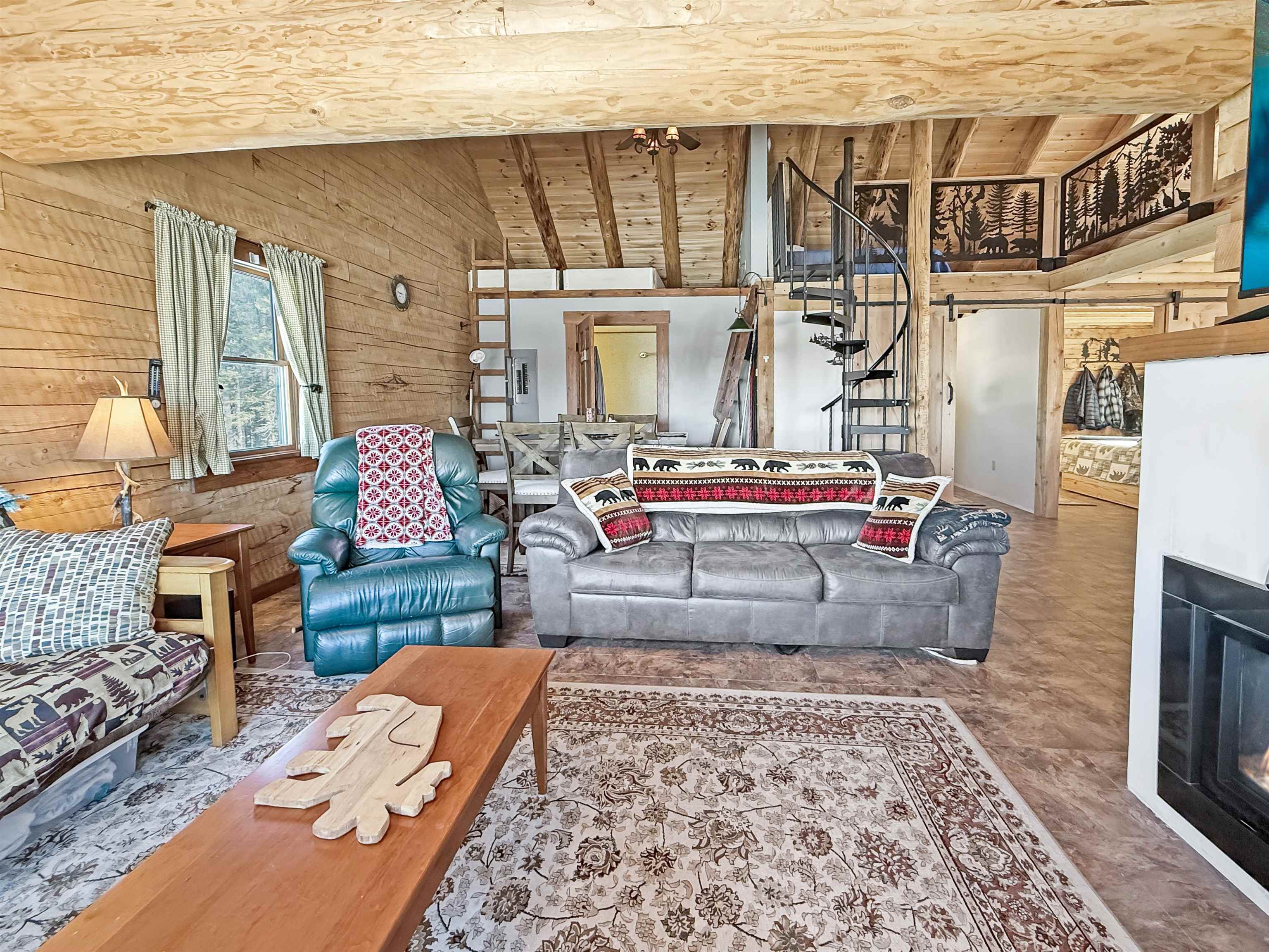 706 Diamond Pond Road Colebrook, NH 03576 - Photo 11 of 28