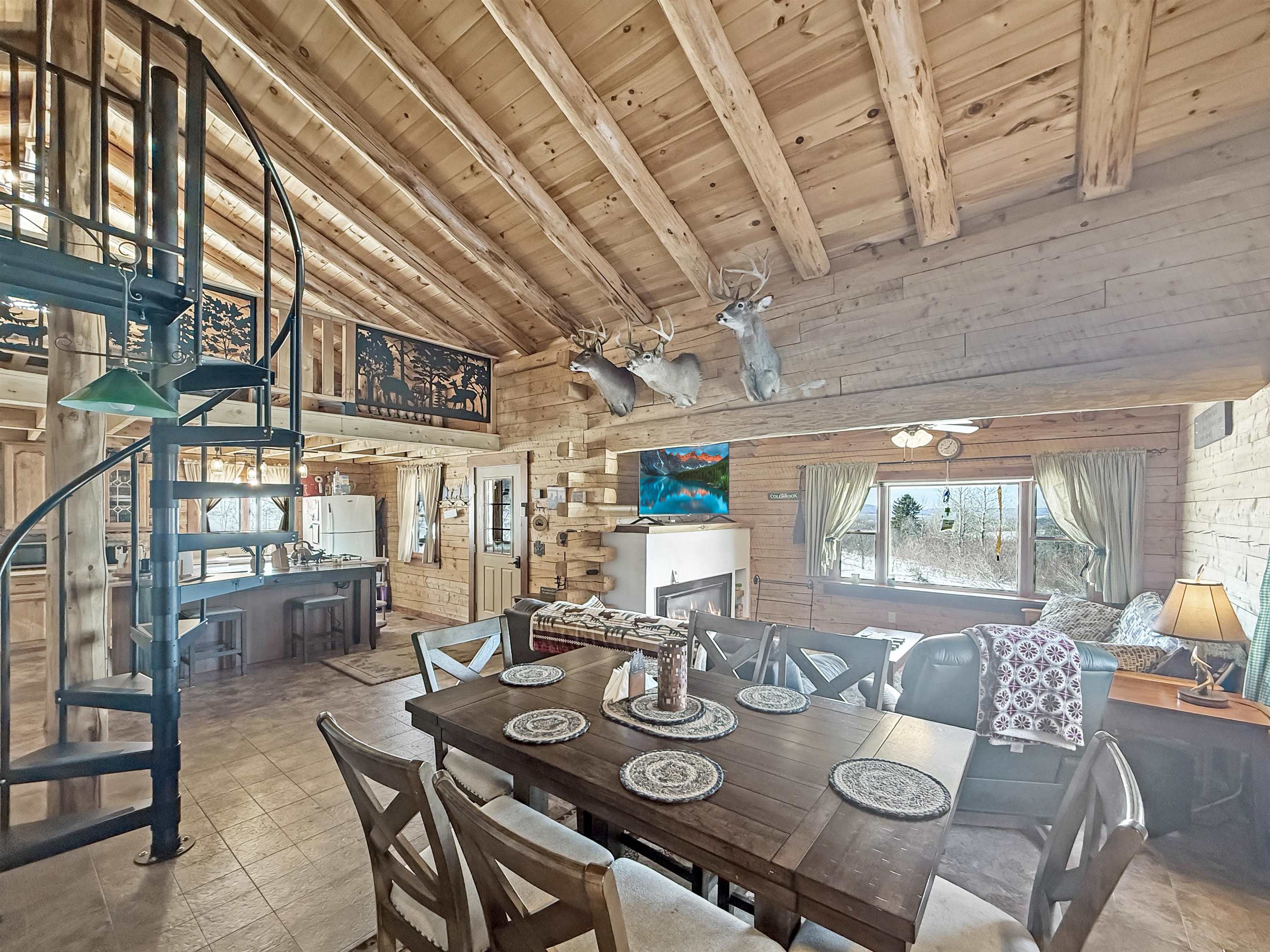 706 Diamond Pond Road Colebrook, NH 03576 - Photo 13 of 28