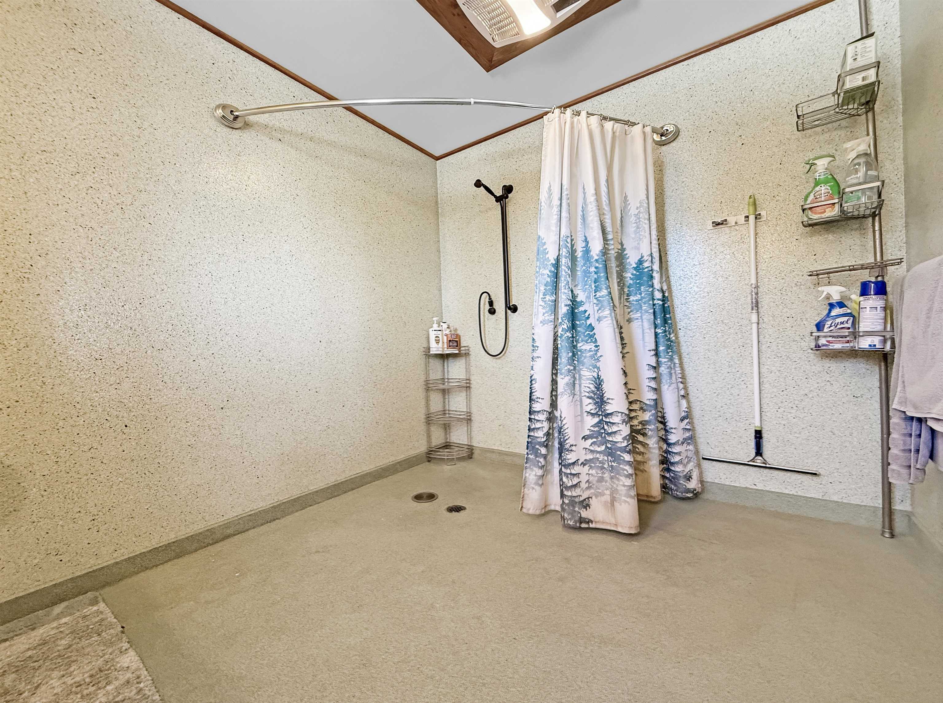 706 Diamond Pond Road Colebrook, NH 03576 - Photo 23 of 28