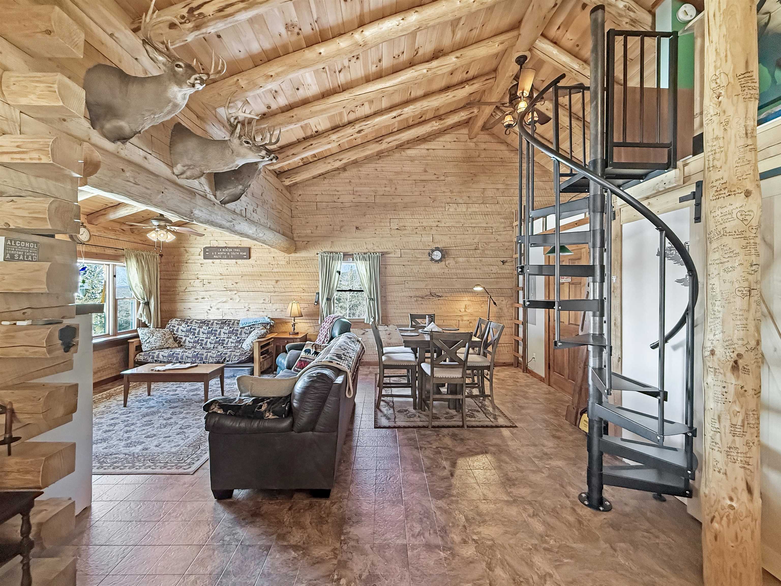 706 Diamond Pond Road Colebrook, NH 03576 - Photo 6 of 28