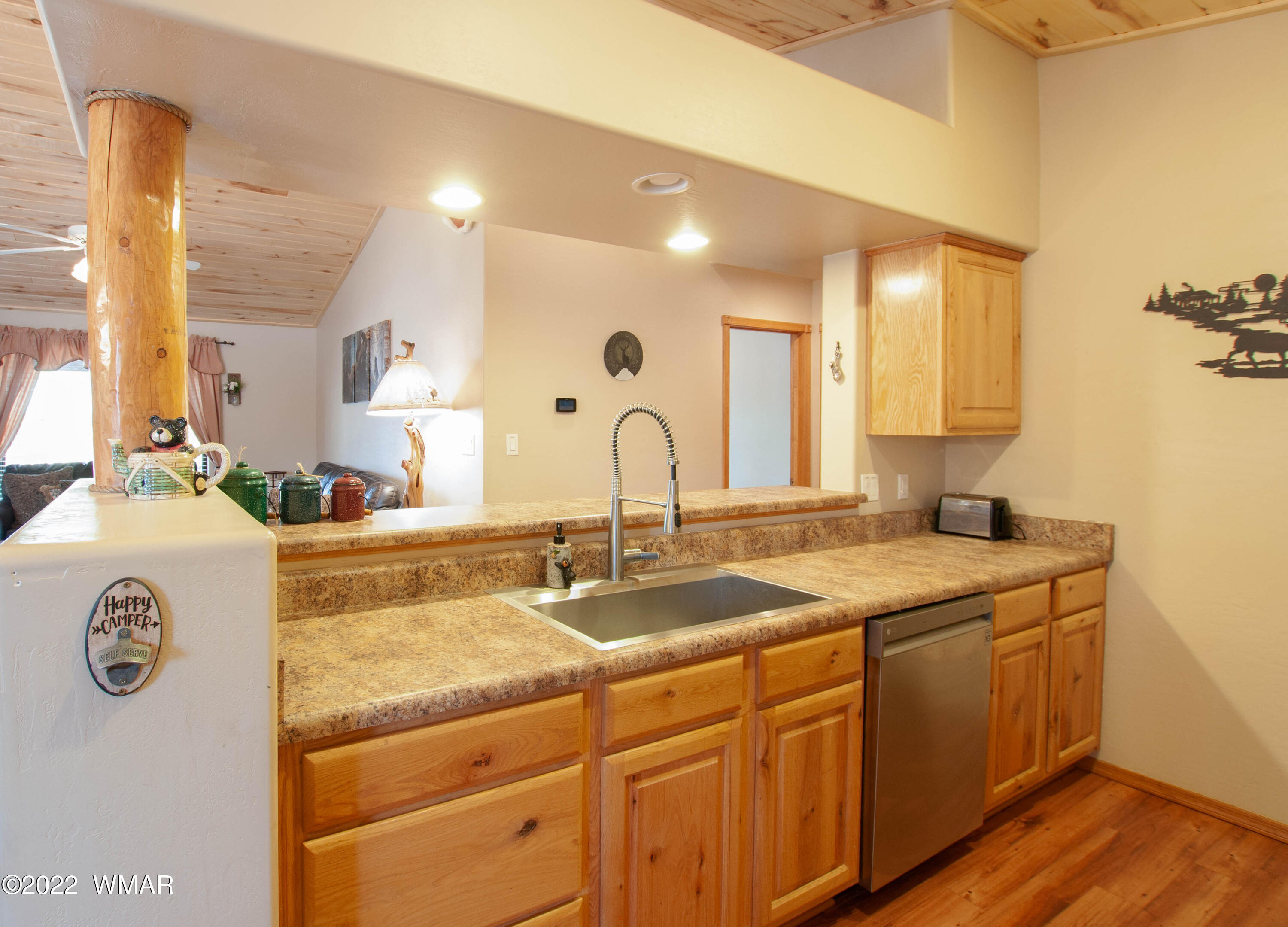 2346 Buffalo Loop Overgaard, AZ 85933 - Photo 5 of 17