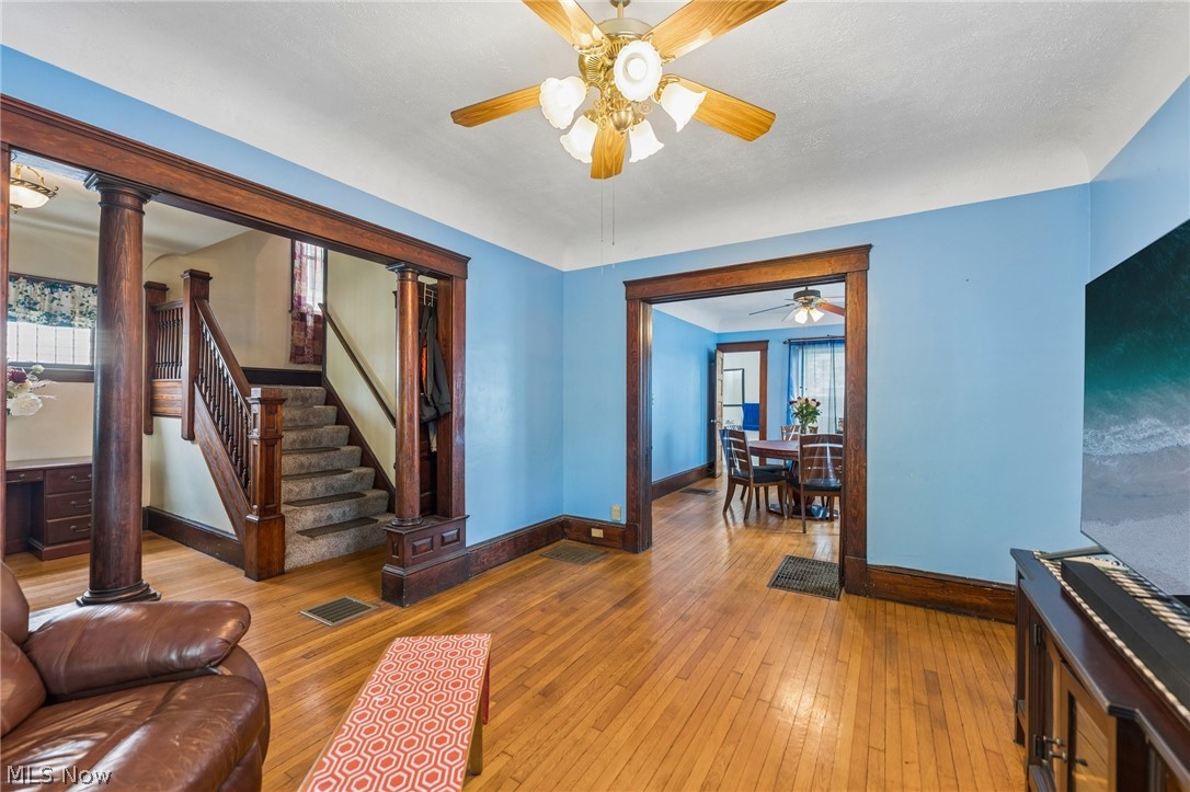 3713 Library Avenue Cleveland, OH 44109 - Photo 15 of 49