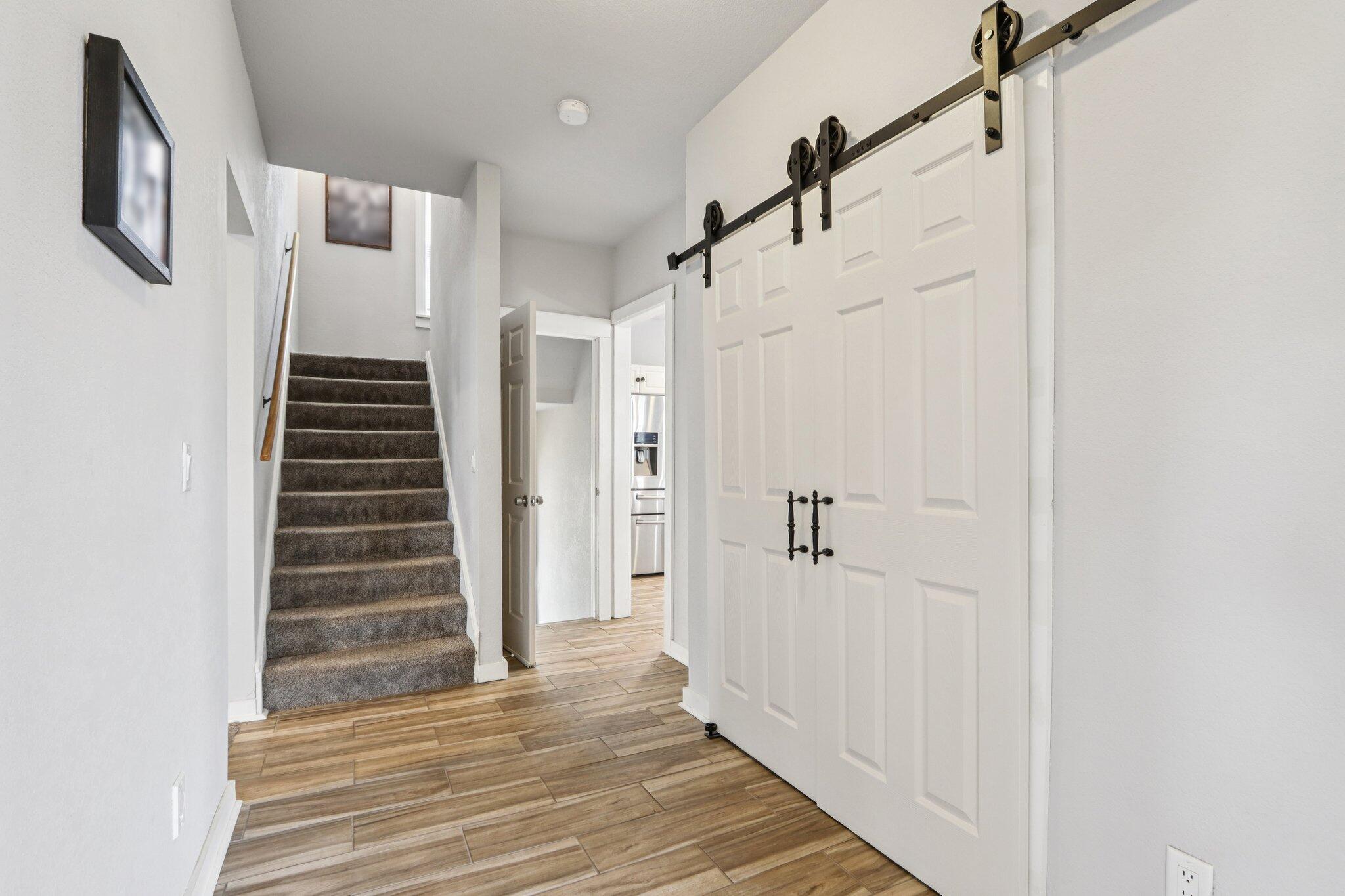 8051 North Granville Road Milwaukee, WI 53224 - Photo 6 of 86 6-web-or-mls-N Granville Rd-S0404-006