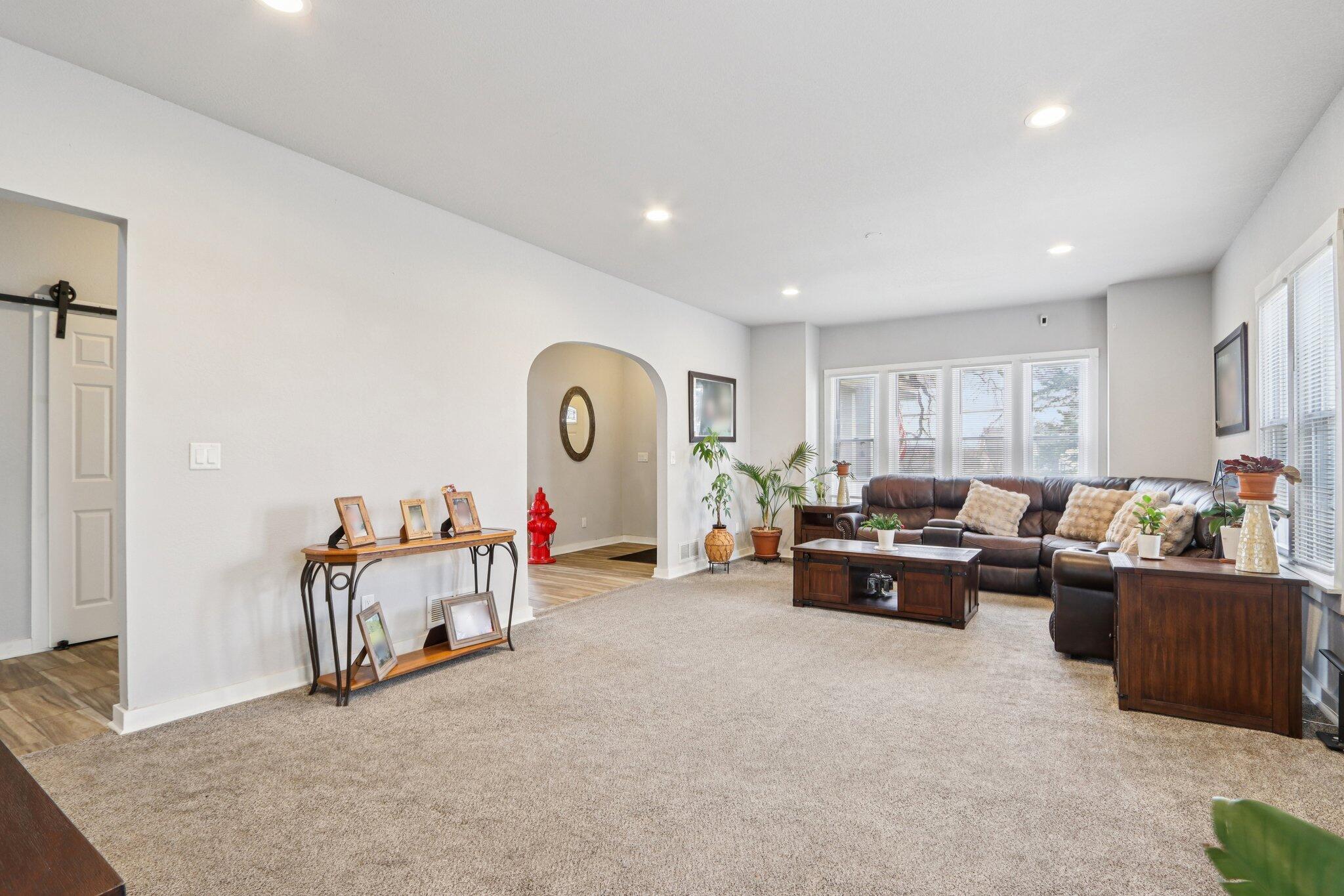 8051 North Granville Road Milwaukee, WI 53224 - Photo 24 of 86 24-web-or-mls-N Granville Rd-S0404-024