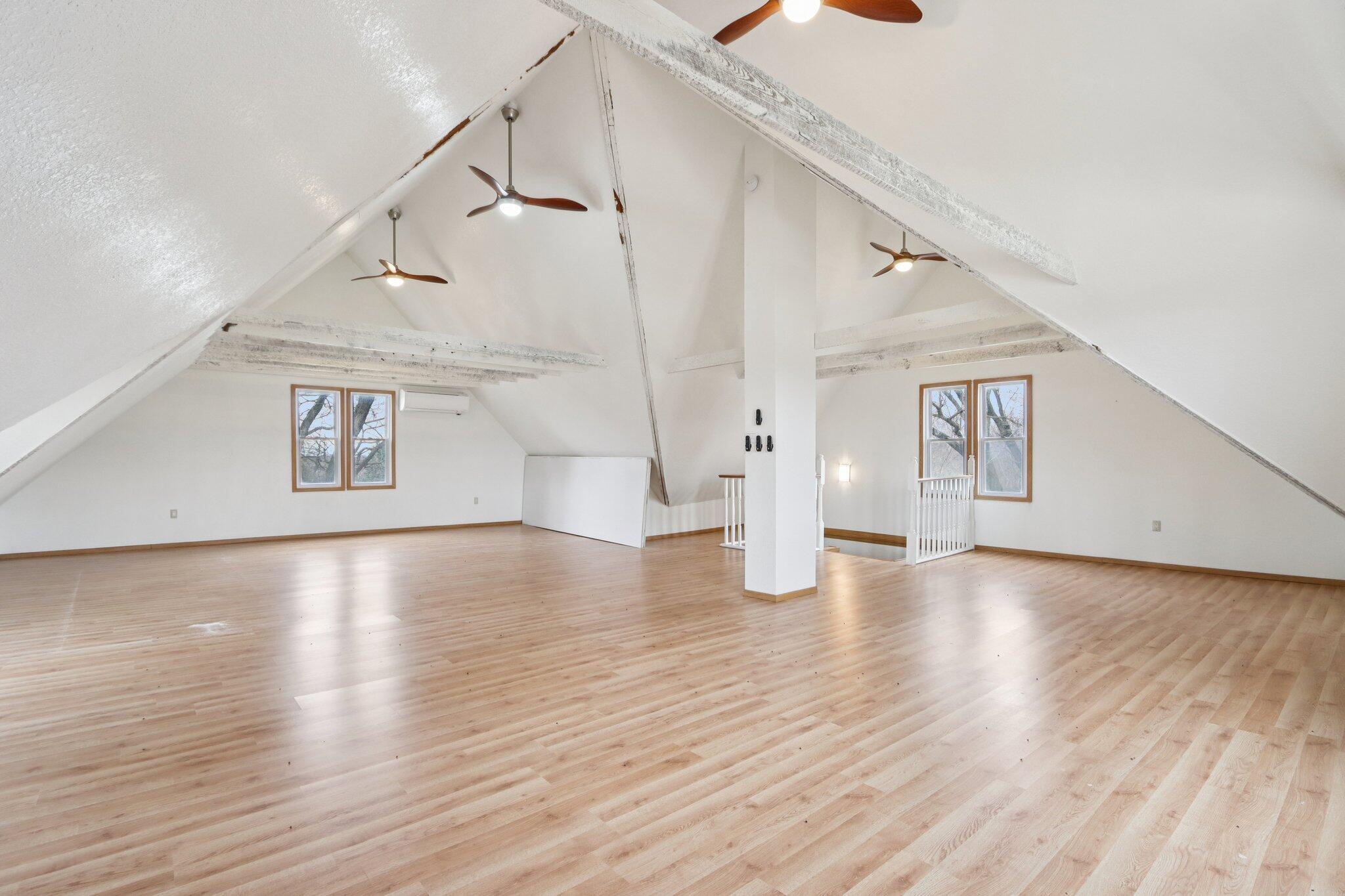 8051 North Granville Road Milwaukee, WI 53224 - Photo 31 of 86 31-web-or-mls-N Granville Rd-S0404-031