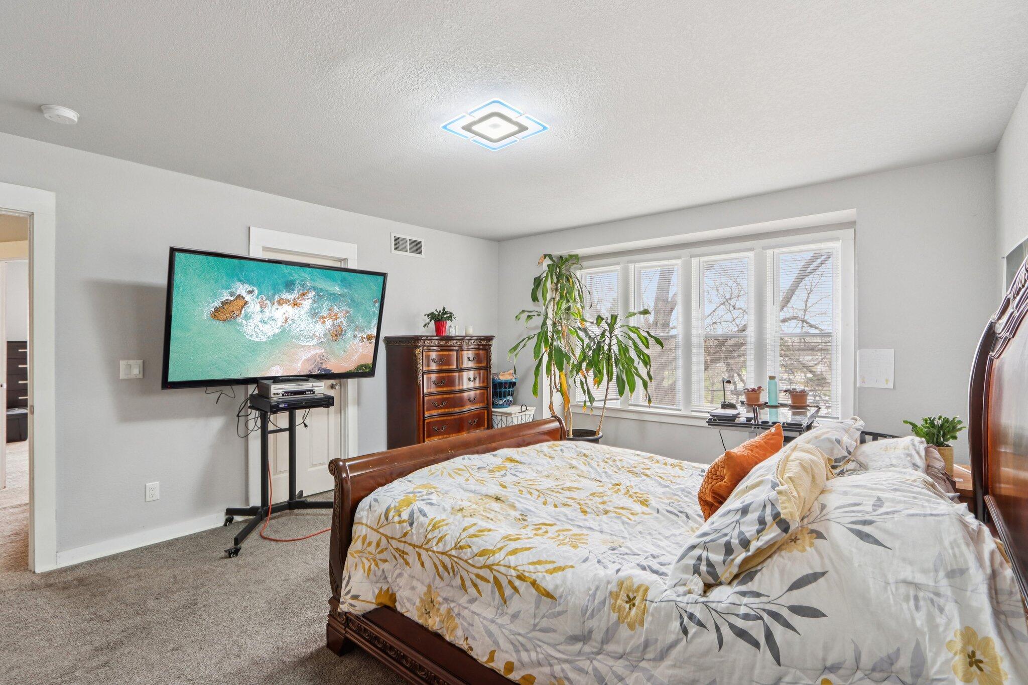 8051 North Granville Road Milwaukee, WI 53224 - Photo 35 of 86 35-web-or-mls-N Granville Rd-S0404-035