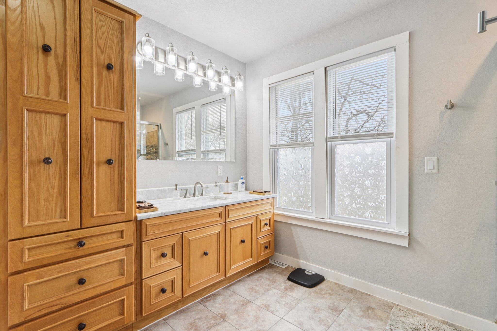 8051 North Granville Road Milwaukee, WI 53224 - Photo 39 of 86 39-web-or-mls-N Granville Rd-S0404-039