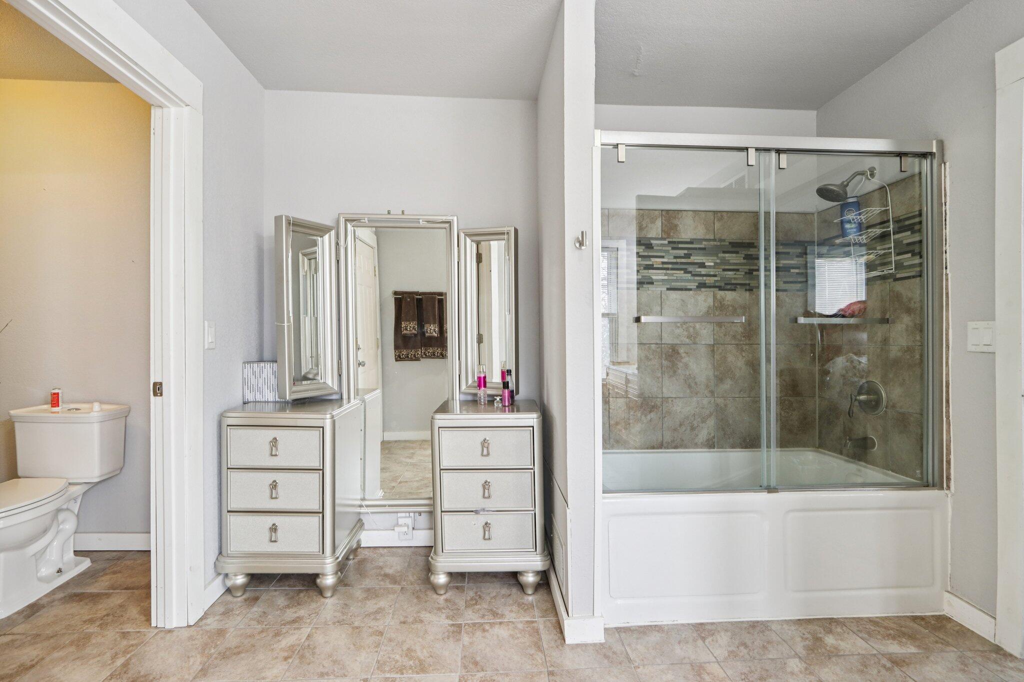 8051 North Granville Road Milwaukee, WI 53224 - Photo 41 of 86 41-web-or-mls-N Granville Rd-S0404-041