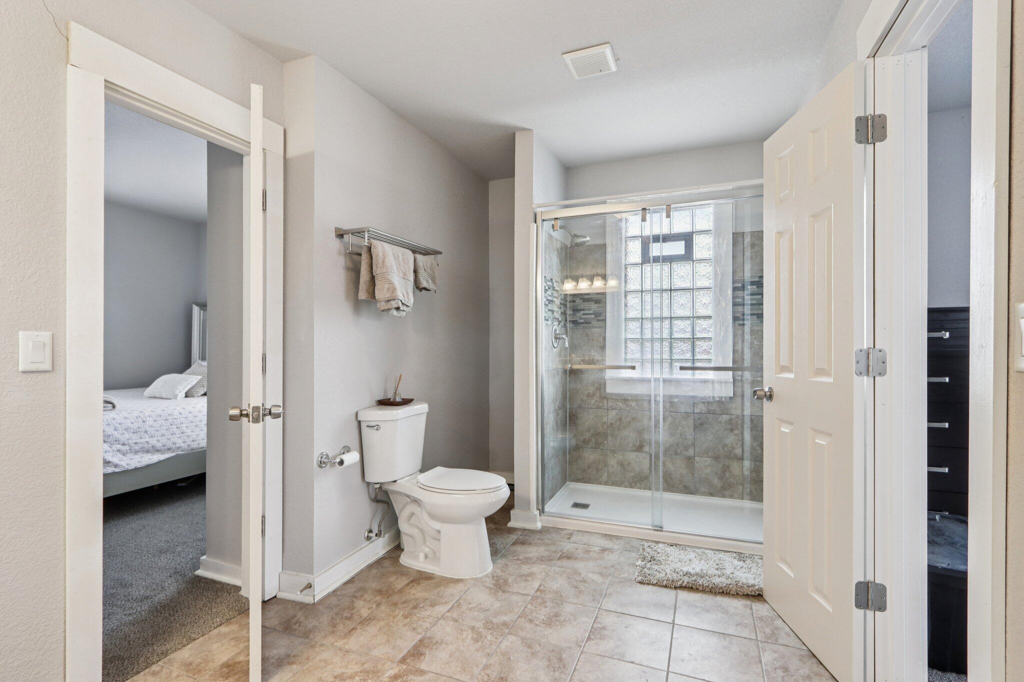 8051 North Granville Road Milwaukee, WI 53224 - Photo 47 of 86 47-web-or-mls-N Granville Rd-S0404-047