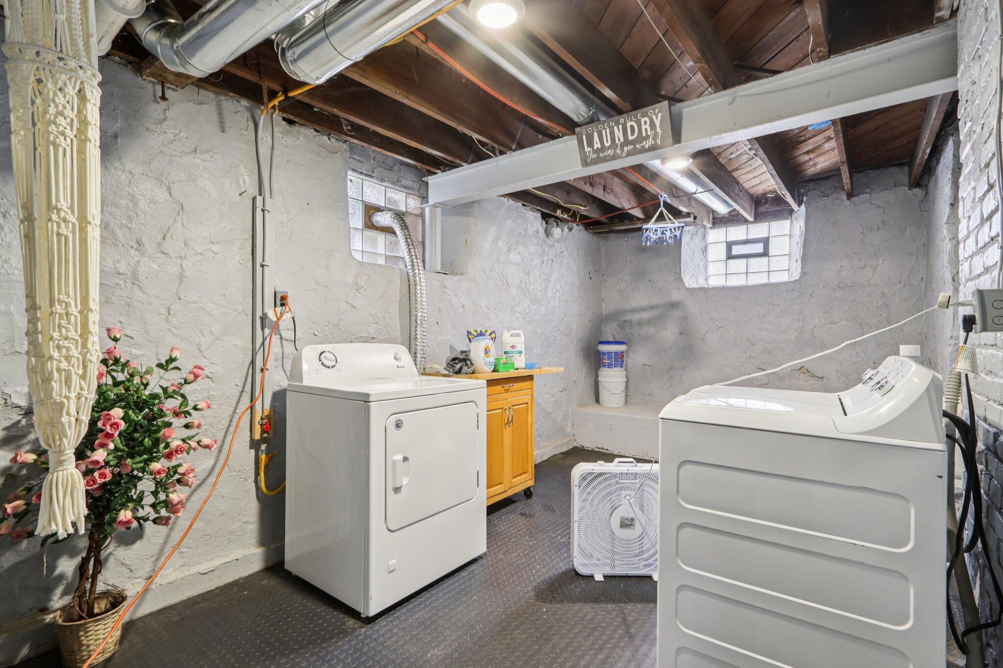 8051 North Granville Road Milwaukee, WI 53224 - Photo 54 of 86 54-web-or-mls-N Granville Rd-S0404-054