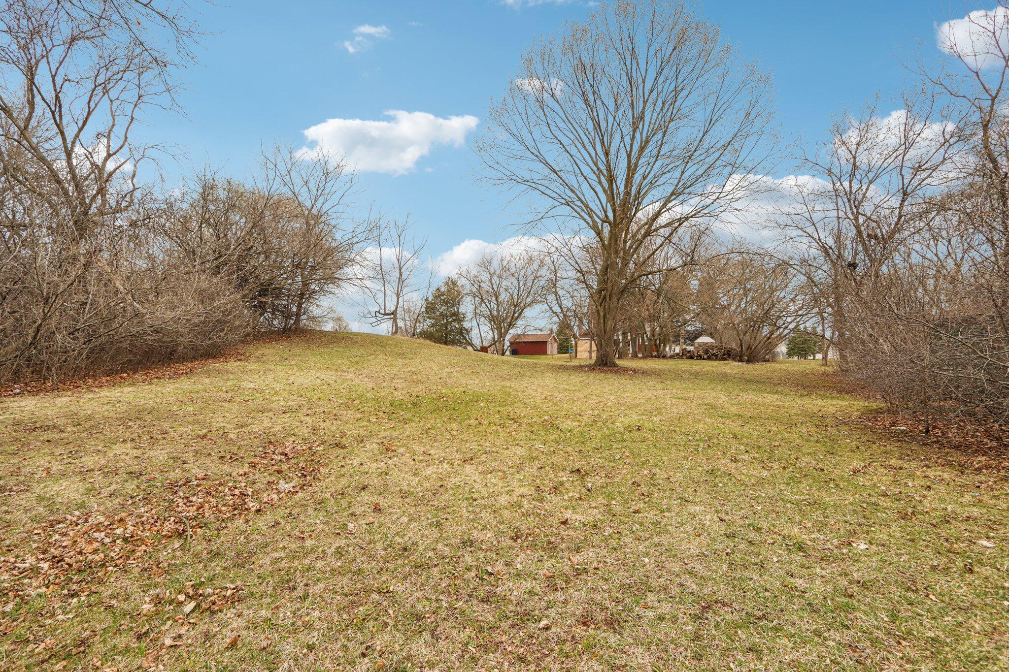 8051 North Granville Road Milwaukee, WI 53224 - Photo 73 of 94 73-web-or-mls-N Granville Rd-S0404-073