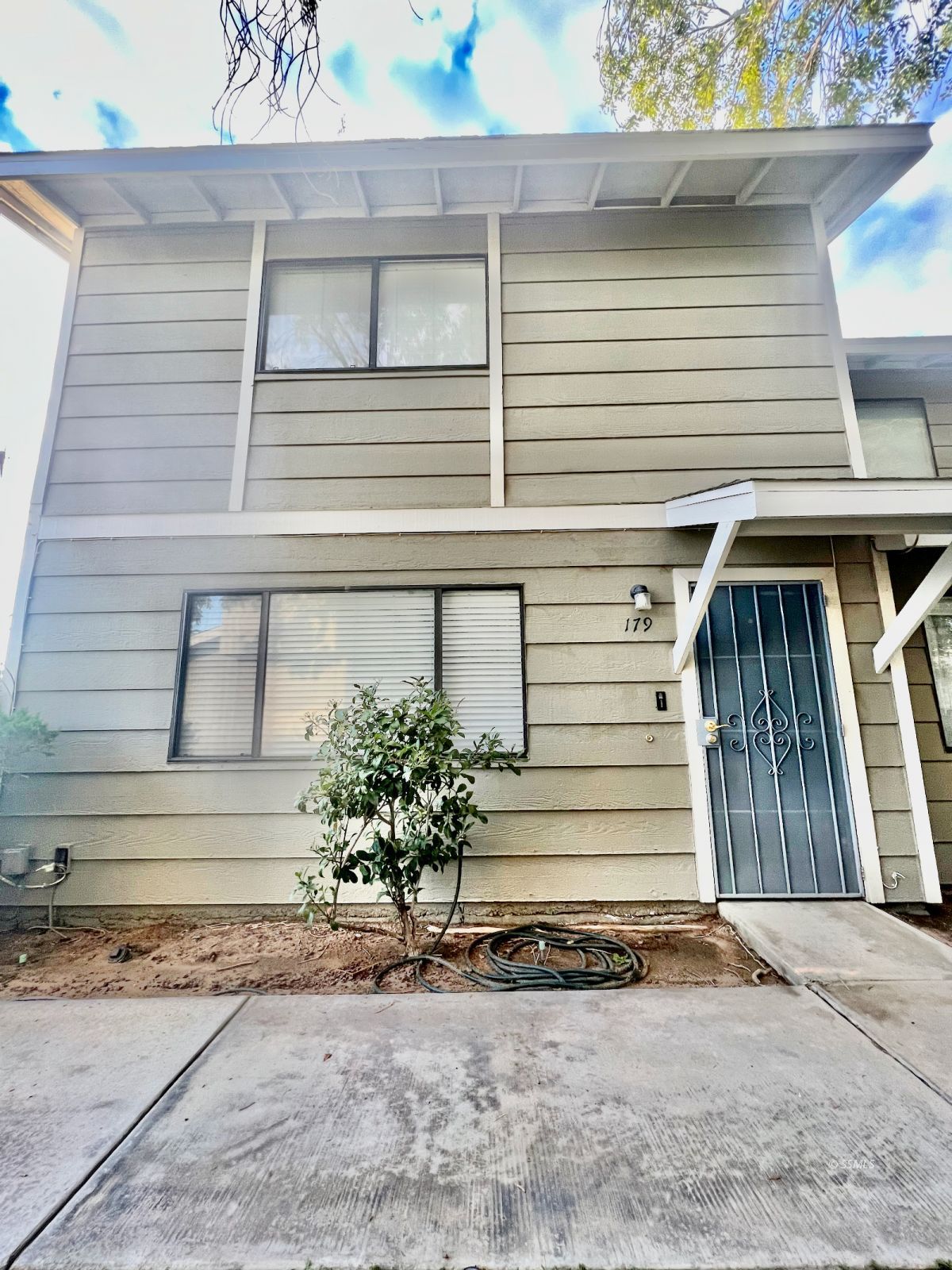 179 East Upjohn Avenue Ridgecrest, CA 93555 - Photo 1 of 27 Gallery Image 1