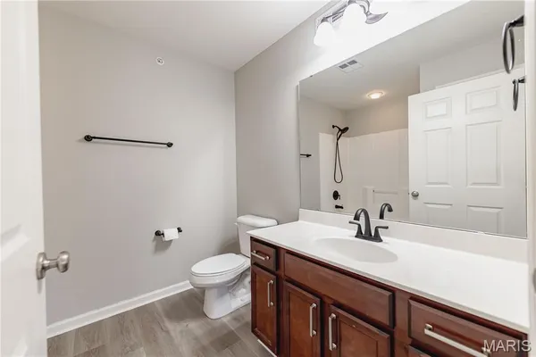 $219,900 | 532 Bordeaux Way, St. Peters, MO 63376