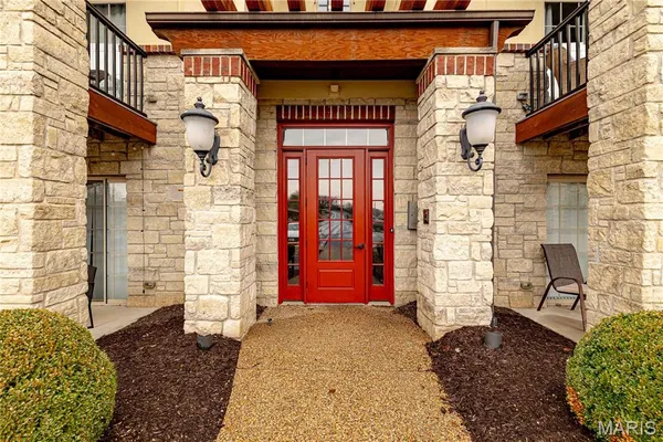 $219,900 | 532 Bordeaux Way, St. Peters, MO 63376