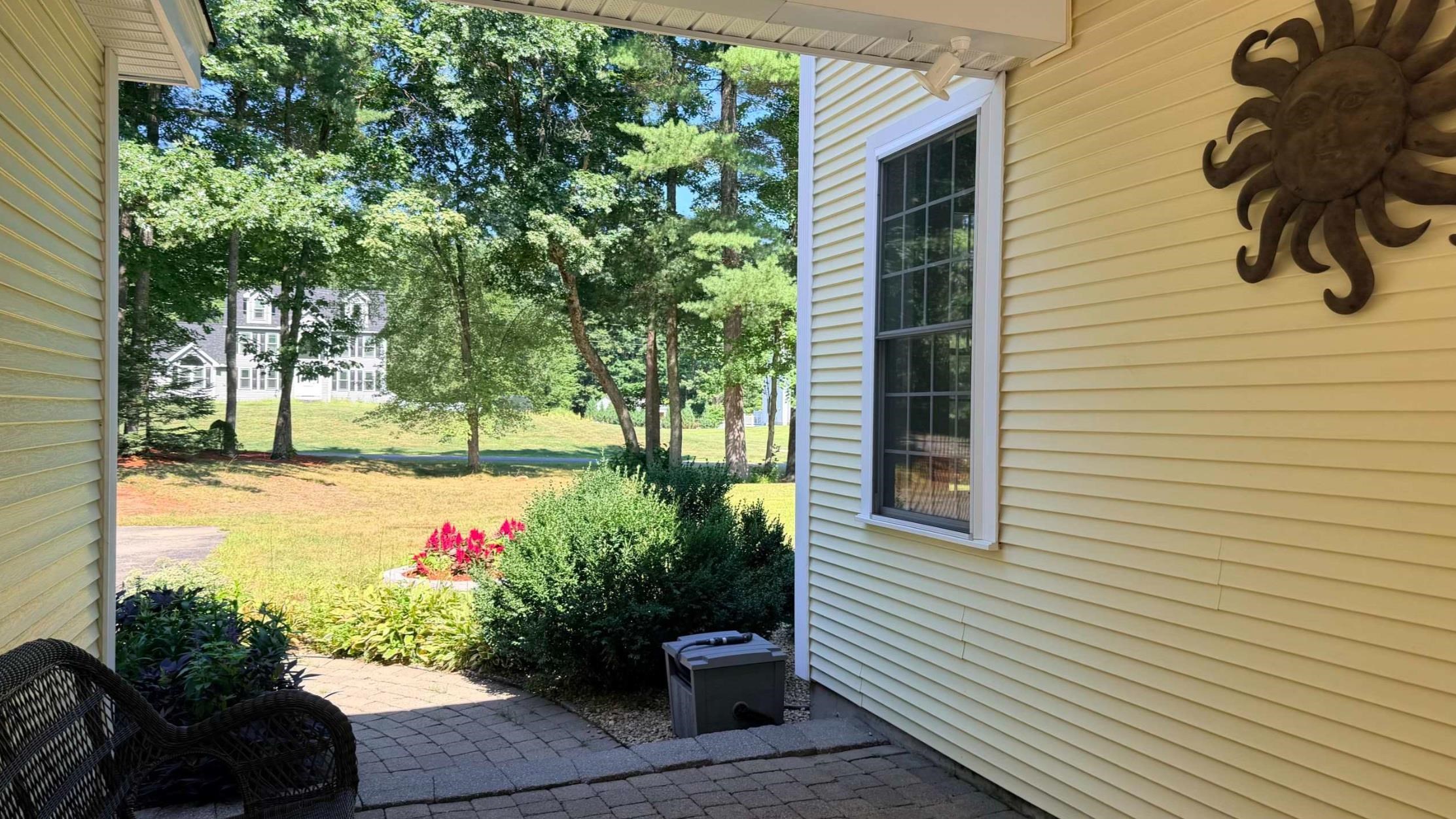97 Royal Range Road Sandown, NH 03873 - Photo 3 of 33 Gallery Image 3