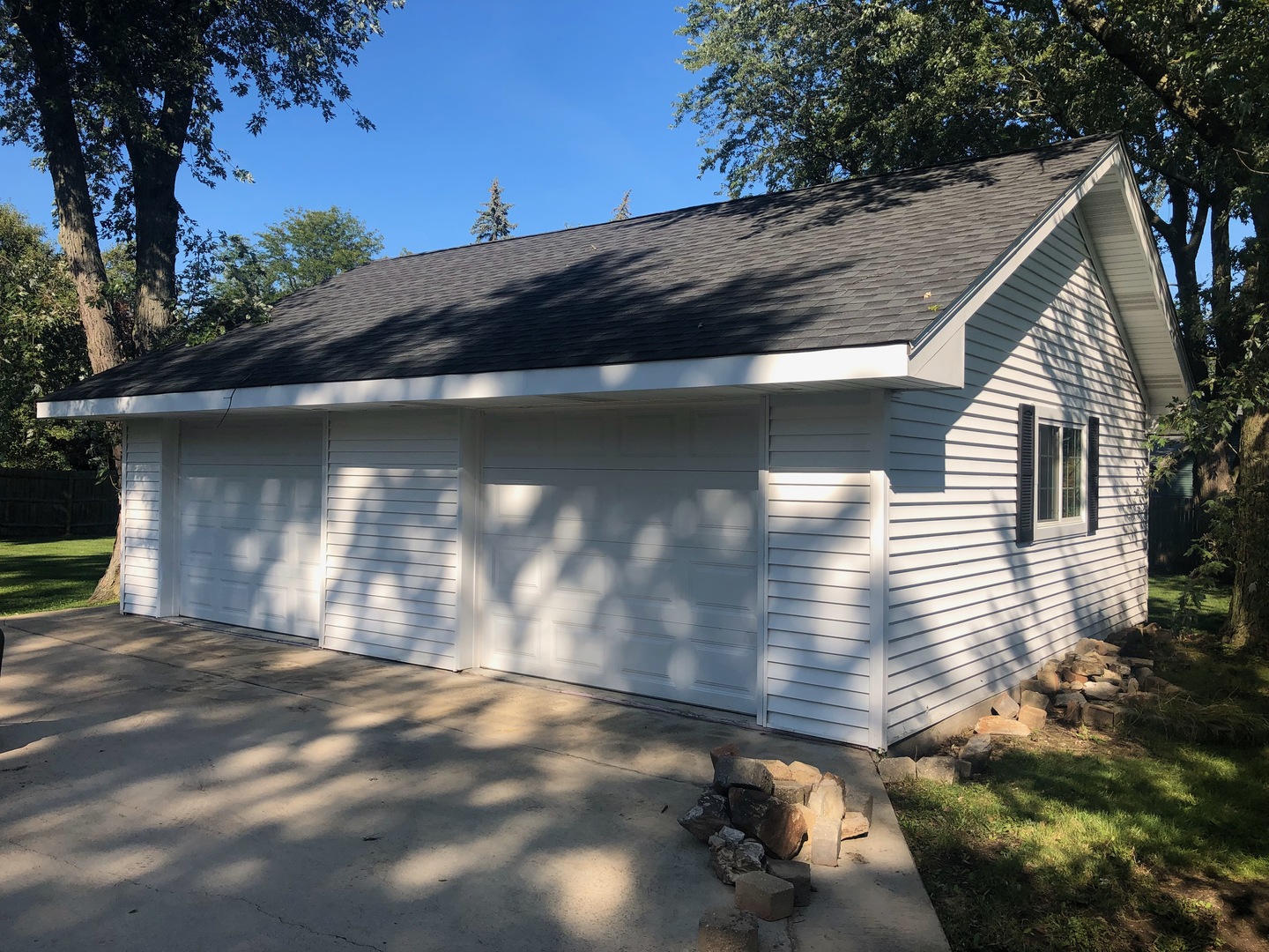 5711 Willow Springs Road Countryside, IL 60525 - Photo 15 of 17 a view of backyard with a patio