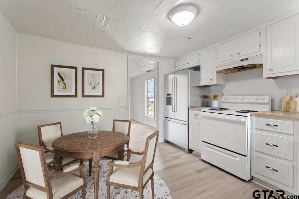 210 Cooper Street Lindale, TX 75771 - Photo 3 of 23