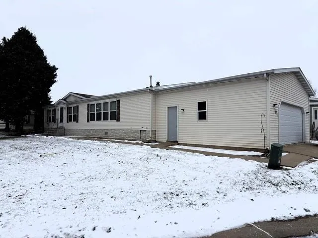 $79,900 | 101 Club Circle, Belvidere, IL 61008