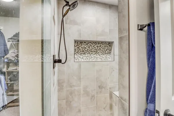 $435,000 | 2730 12th Street West, West Fargo, ND 58078