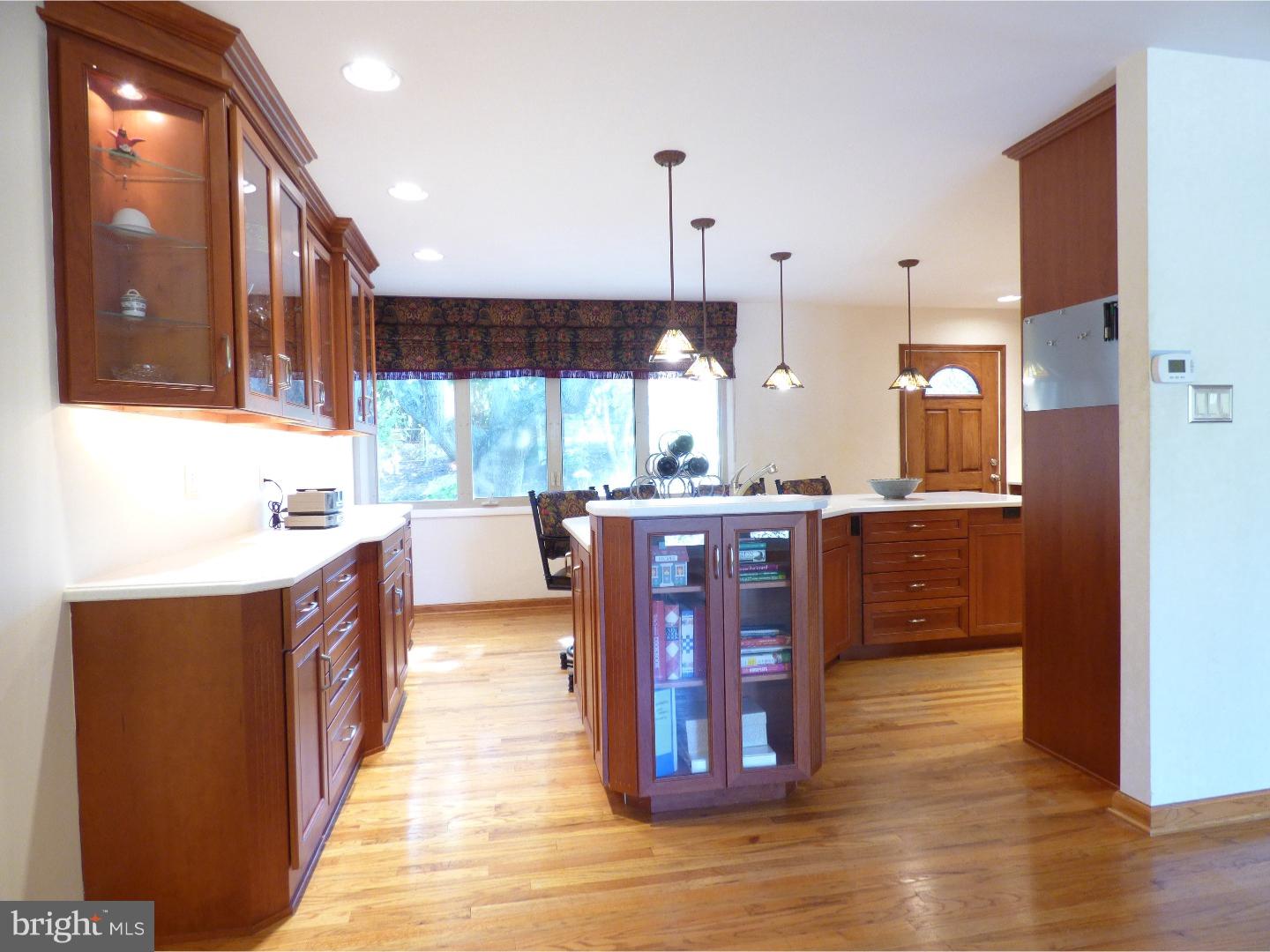 8909 Rising Sun Avenue Philadelphia, PA 19115 - Photo 5 of 25