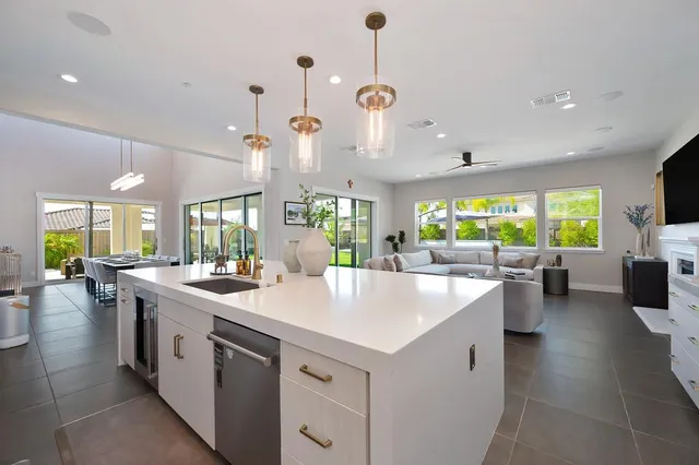 $1,975,000 | 807 Fallen Log Court, Rocklin, CA 95765