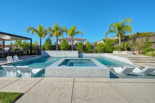 $1,995,000 | 807 Fallen Log Court, Rocklin, CA 95765