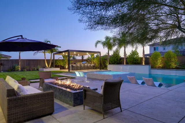 $1,995,000 | 807 Fallen Log Court, Rocklin, CA 95765