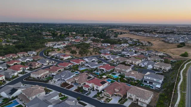 $1,995,000 | 807 Fallen Log Court, Rocklin, CA 95765