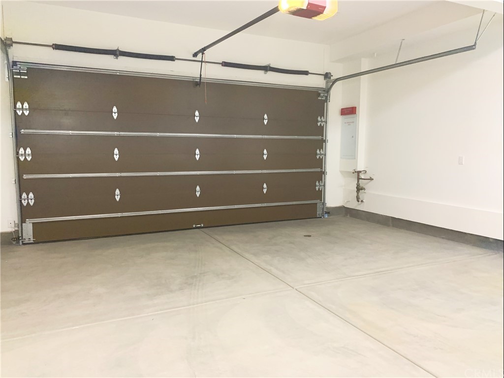 68 Singer Irvine, CA 92620 - Photo 12 of 12 a view of a small space