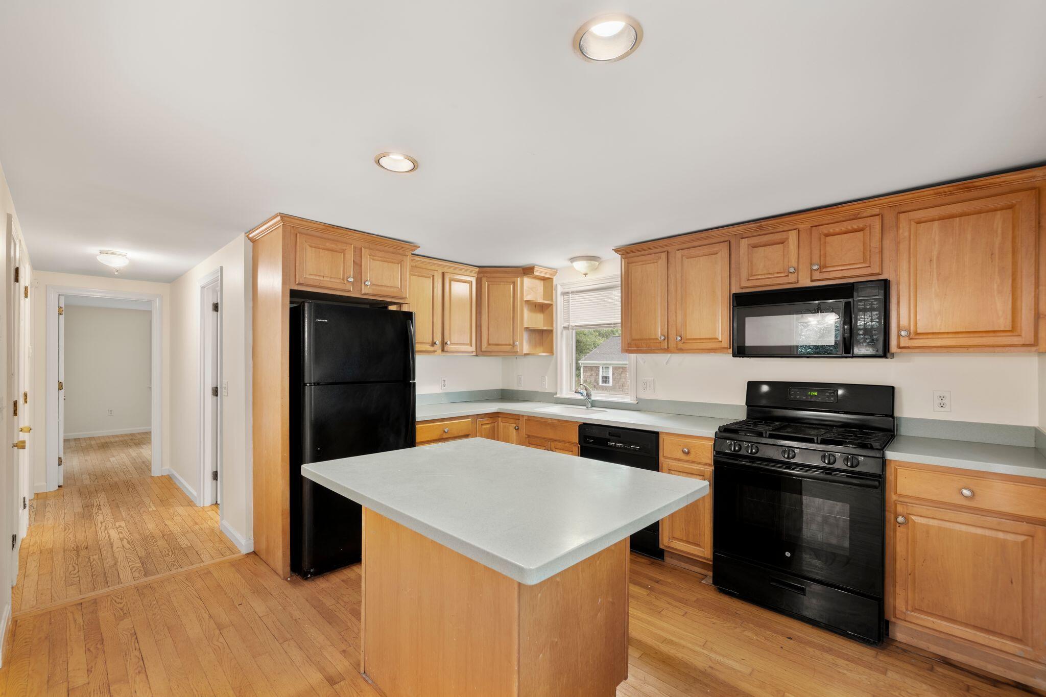 311 Cotuit Road Mashpee, MA 02649 - Photo 17 of 29 JWC02806