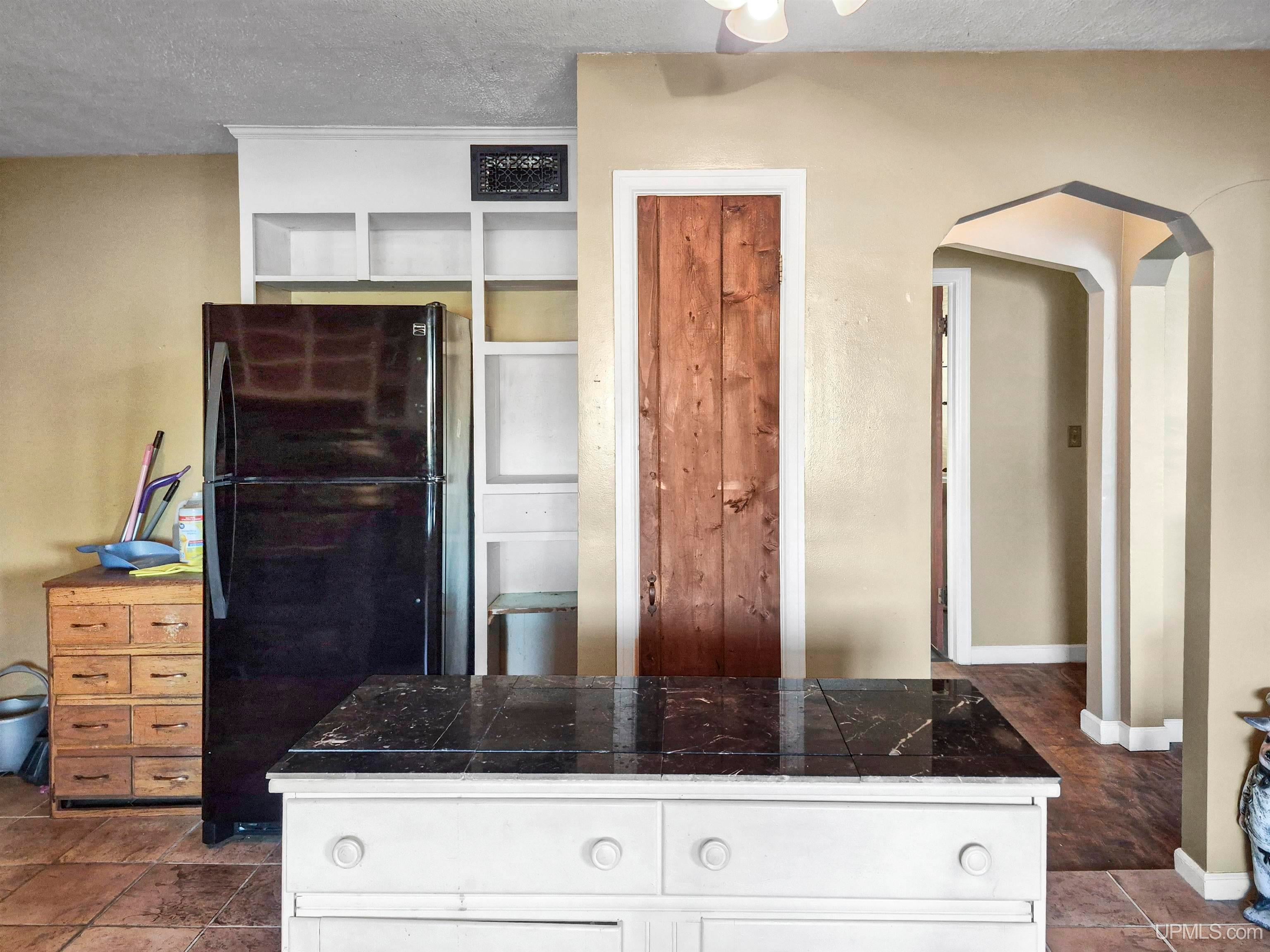 149 G-18 Road West Carney, MI 49812 - Photo 3 of 23 Gallery Image 3