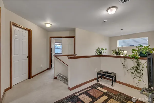 $610,000 | 910 Boatman Avenue Northwest, Orting, WA 98360