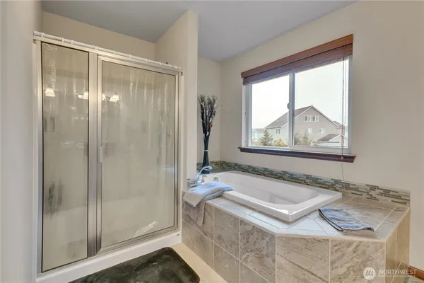 $610,000 | 910 Boatman Avenue Northwest, Orting, WA 98360
