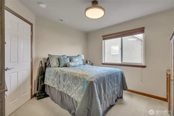 $610,000 | 910 Boatman Avenue Northwest, Orting, WA 98360