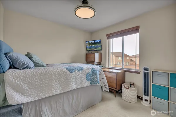 $610,000 | 910 Boatman Avenue Northwest, Orting, WA 98360