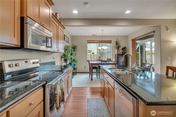$610,000 | 910 Boatman Avenue Northwest, Orting, WA 98360