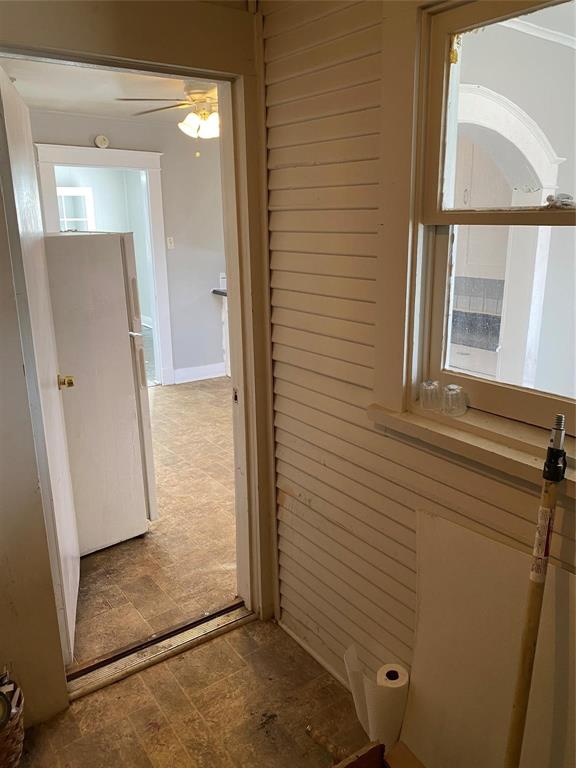 1613 Park Street Commerce, TX 75428 - Photo 5 of 39