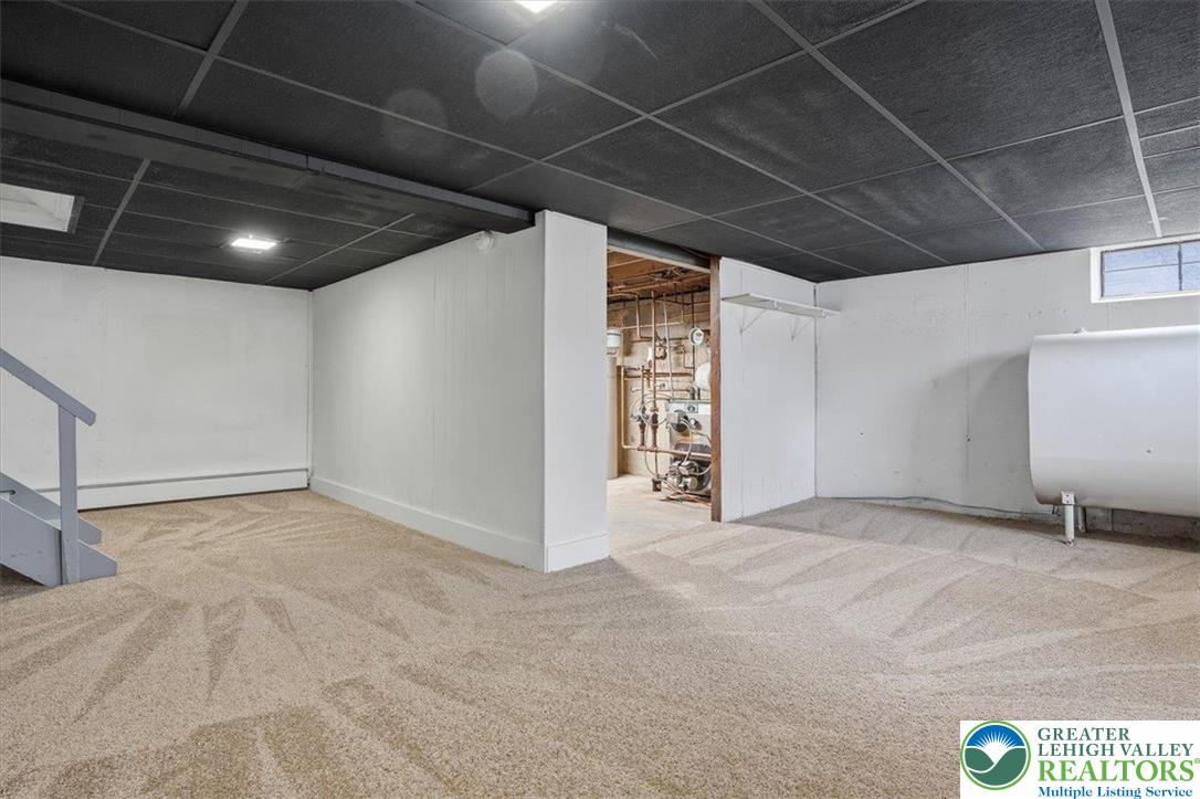 3120 Hilly Road Bethlehem, PA 18017 - Photo 27 of 37 a view of empty room
